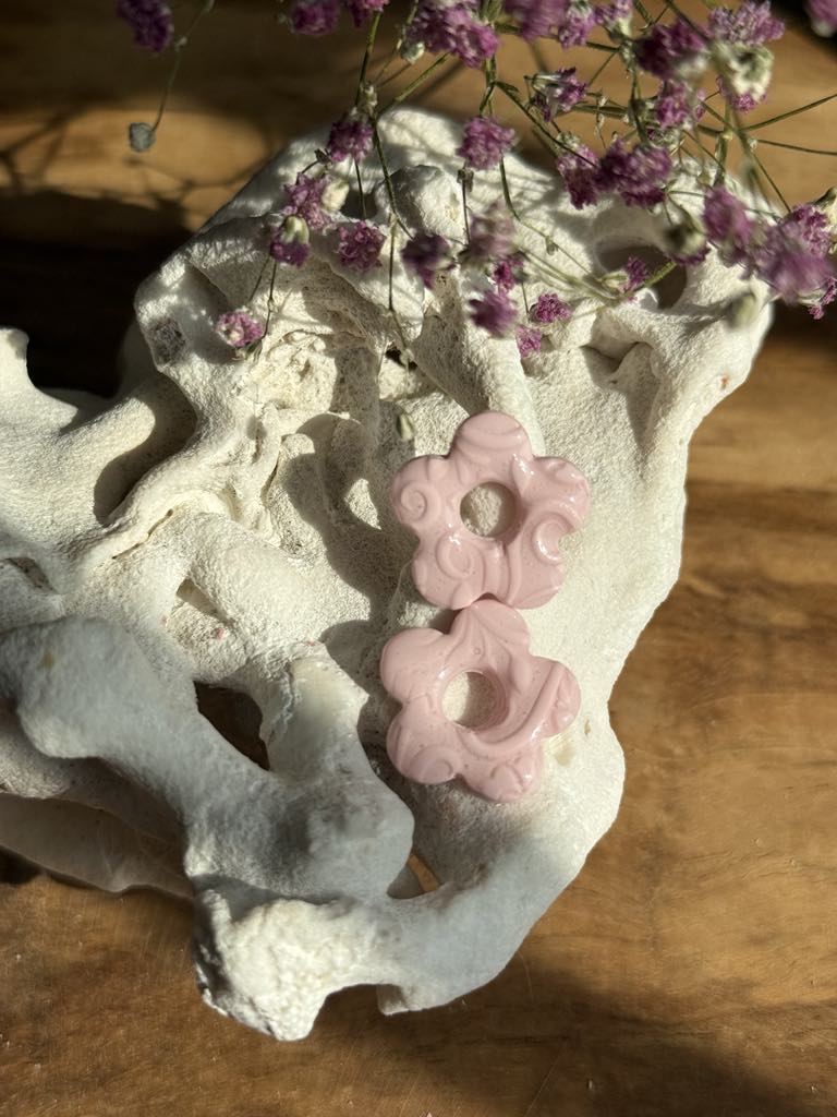 Pampilles "Jade" Rose pâle effet texturé