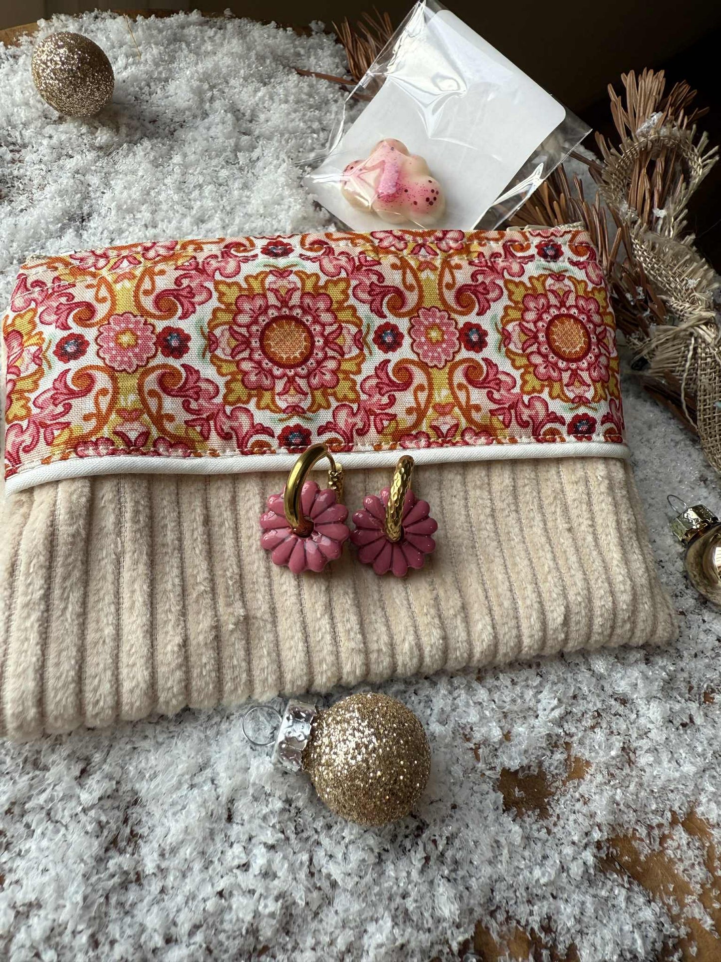 Pochettes & Pampilles (créoles incluses)