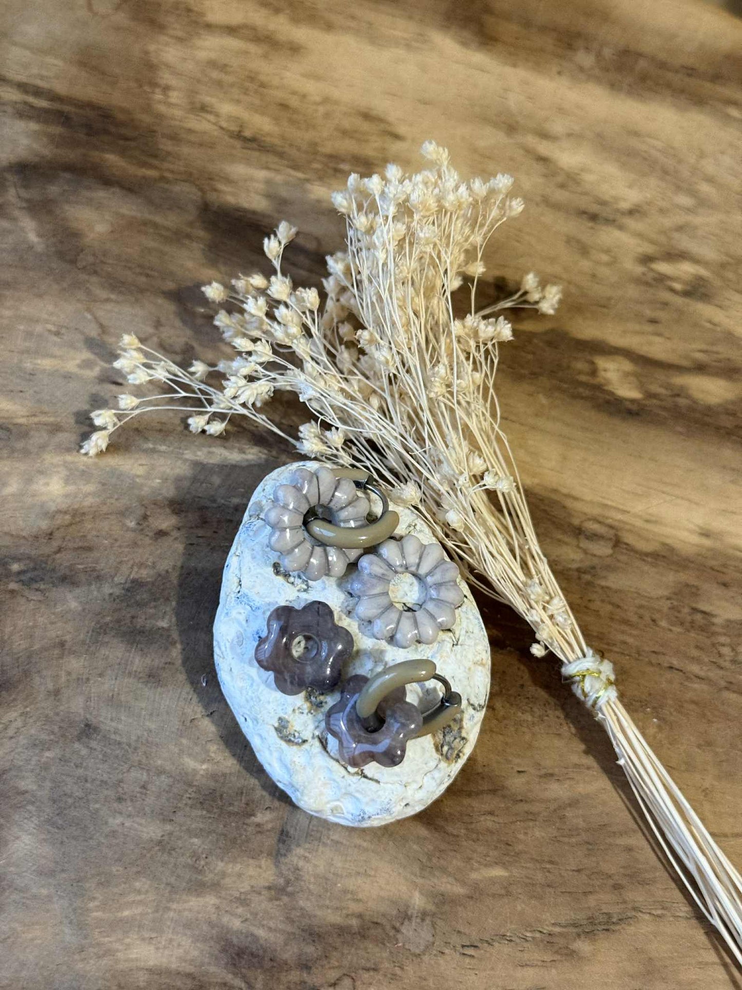 Coffret "Laura" Sahara & "Mini Romane" Gris cristal (créoles incluses)