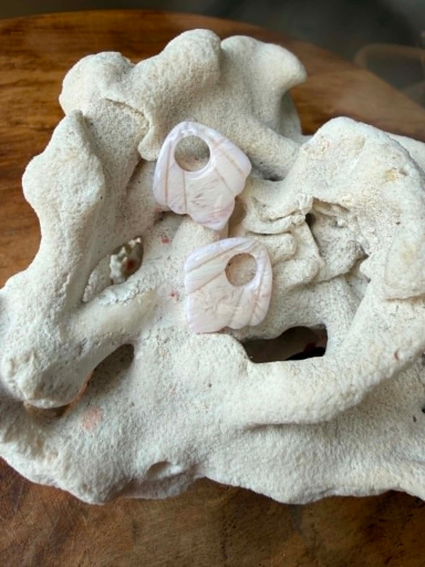 Mini Pampilles "Sofia" marbré blanc & quartz rose