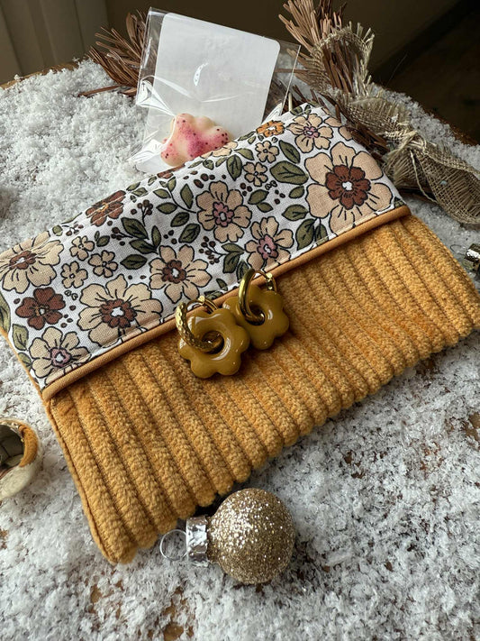 Pochettes & Pampilles (créoles incluses)