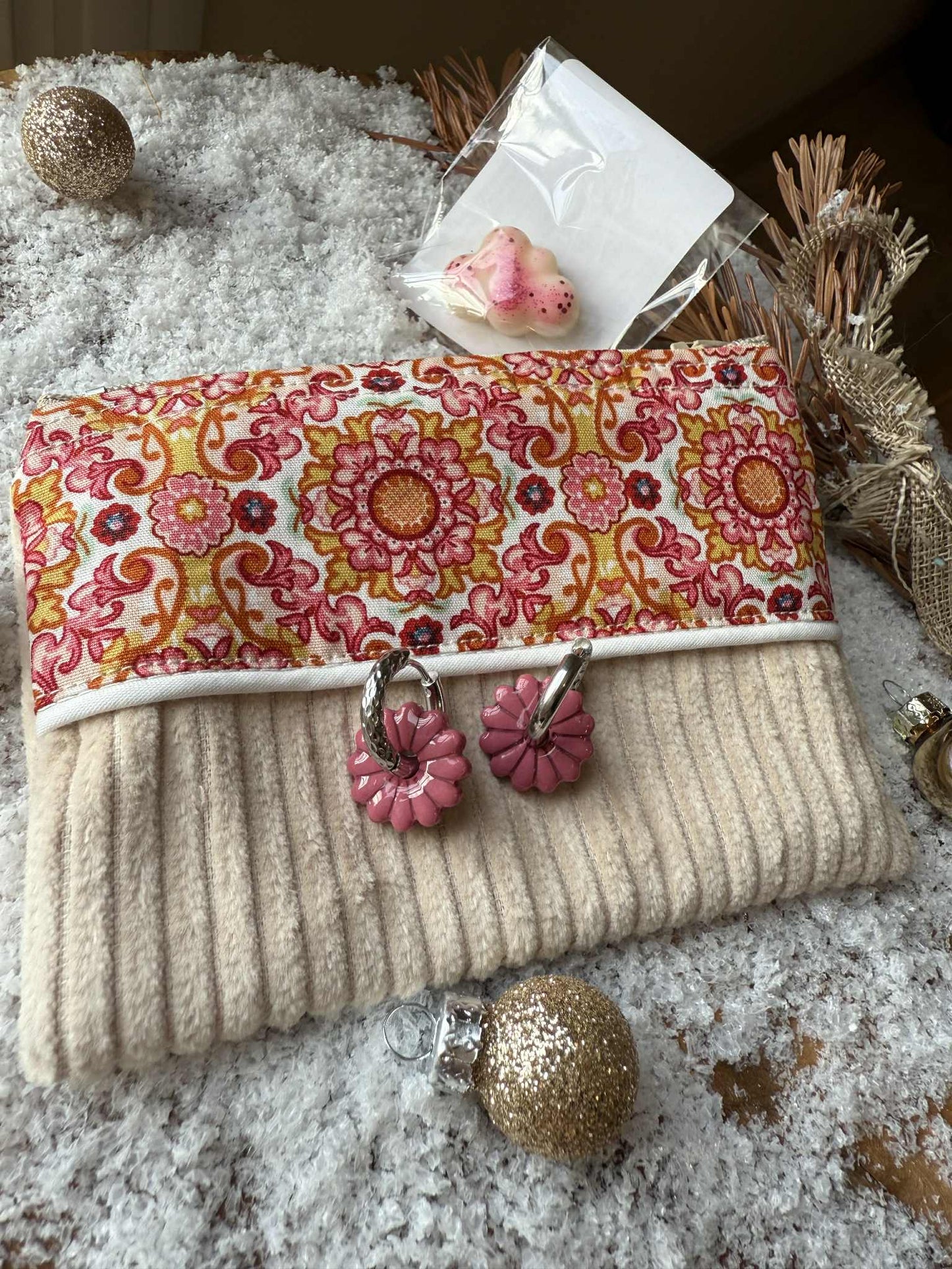 Pochettes & Pampilles (créoles incluses)