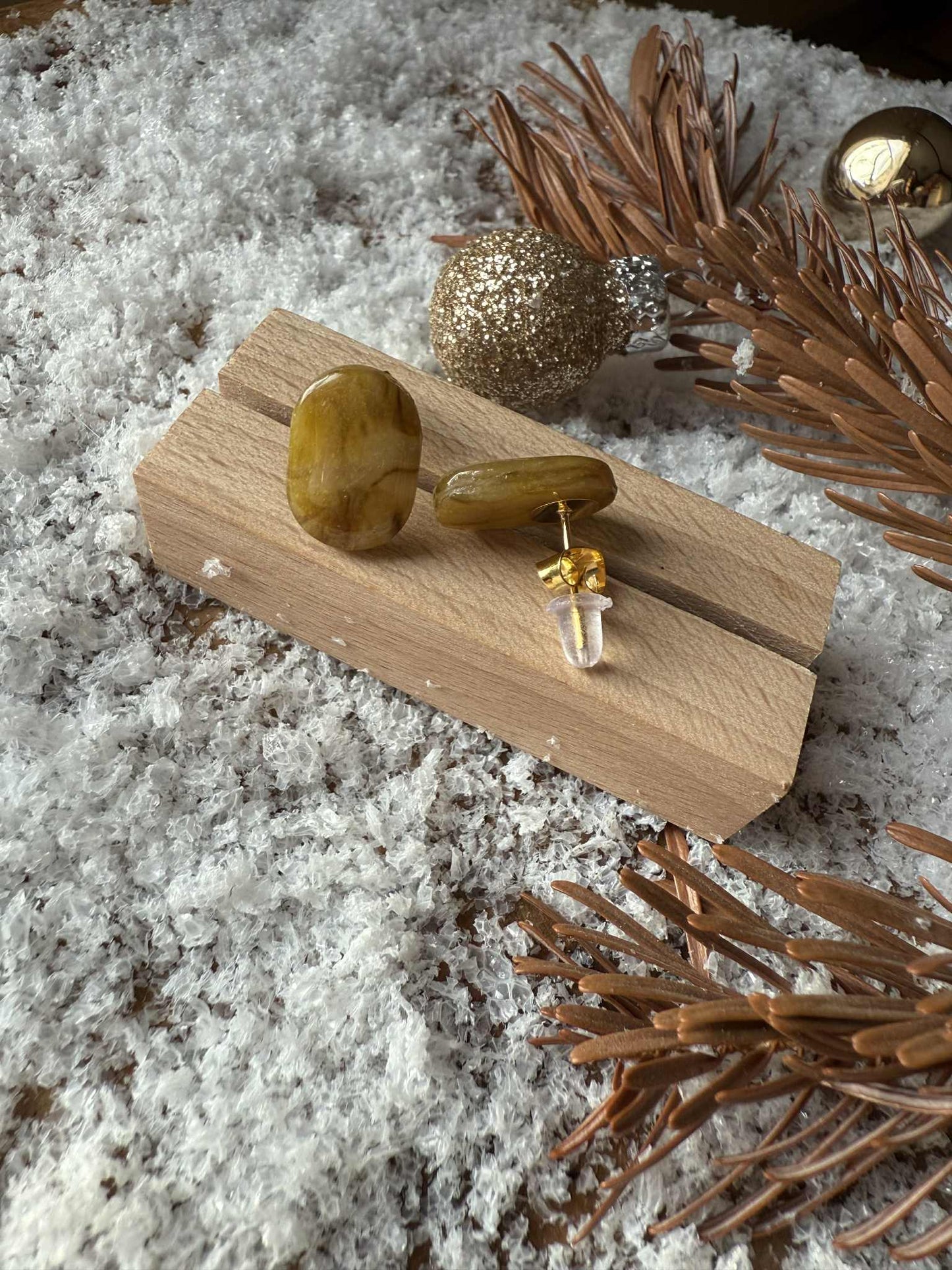 Puces d'oreilles Pampilles "Agathe" marbré translucide jaune/vert